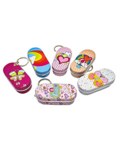 DZIELNYPACJENT.EU|KOLOROWANKA "M-M MAŁE PIESKI RASOWE"|9788382076653